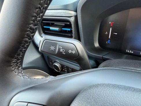 New 2025 Ford Maverick XLT w/ XLT Luxury Package image 31