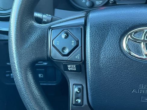 Used 2019 Toyota Tacoma SR image 23