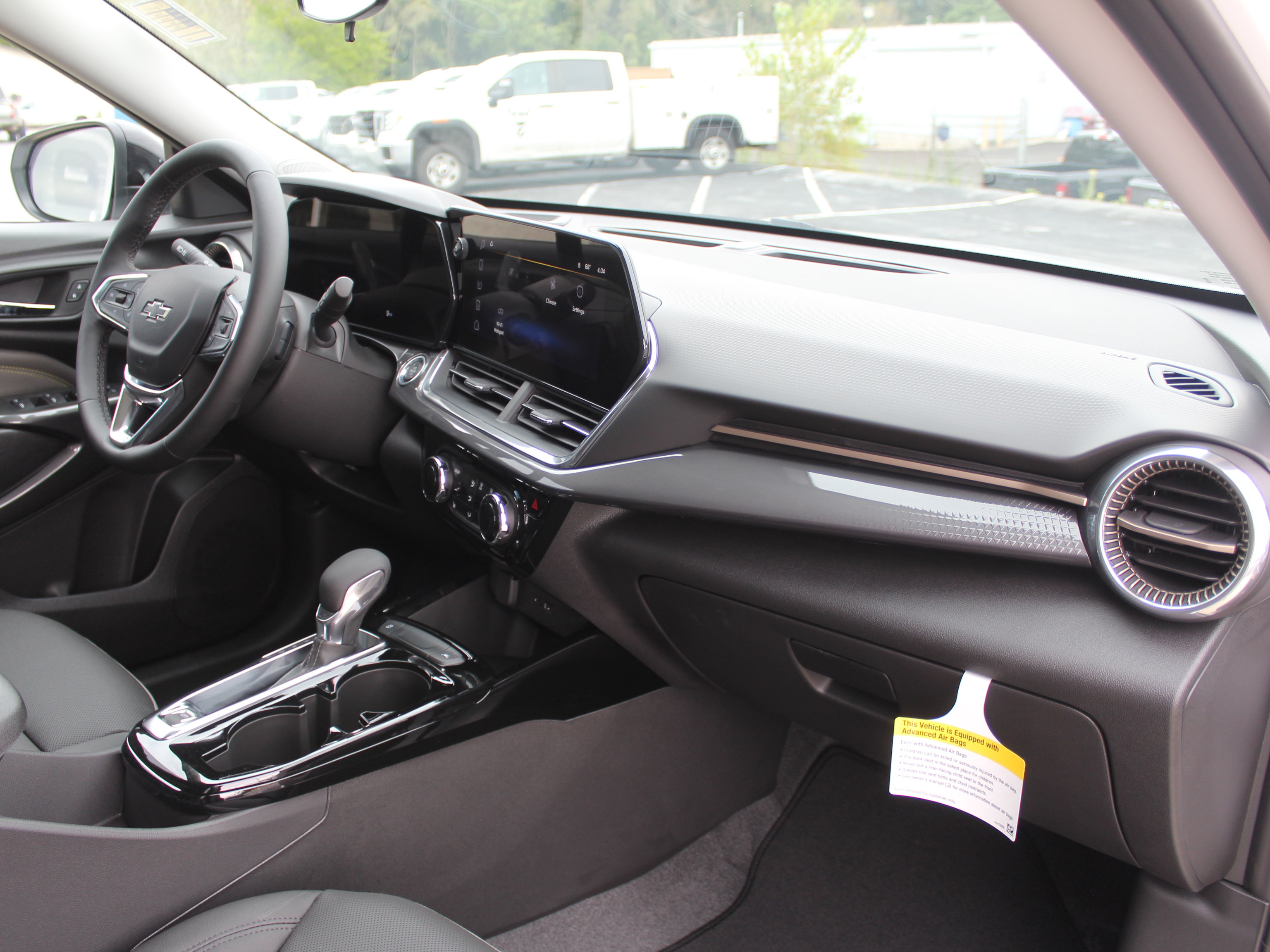 New 2026 Chevrolet Trax ACTIV FWD image 16