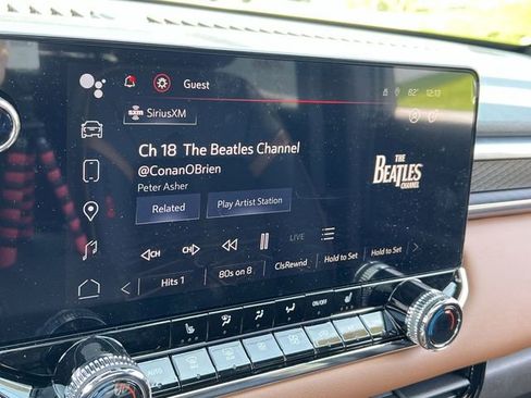 Used 2023 GMC Canyon AT4 w/ Canyon Safety Plus Package image 13