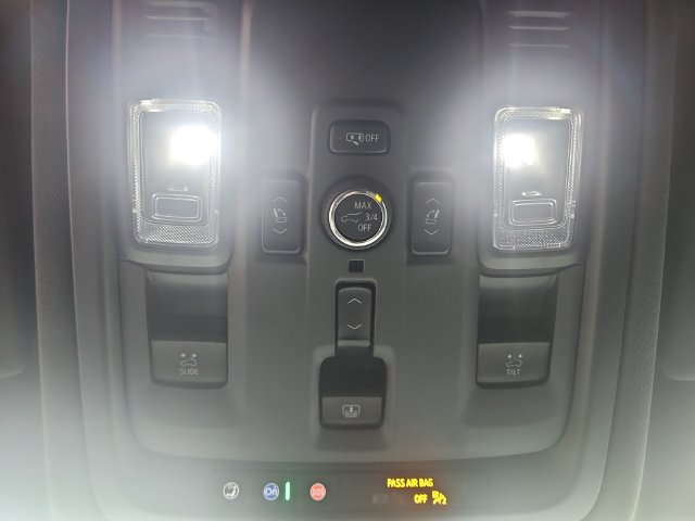 Used 2025 GMC Yukon Elevation w/ Technology Package AWD/4WD image 30