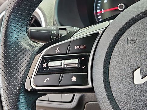 Used 2024 Kia Forte GT-Line FWD image 19