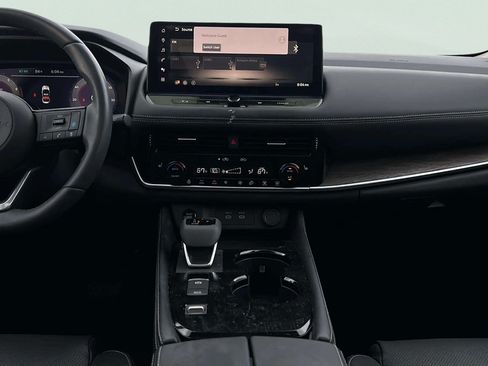 Used 2024 Nissan Rogue Platinum w/ Platinum Premium Package FWD image 13