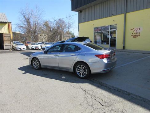 Used 2020 Acura TLX image 3