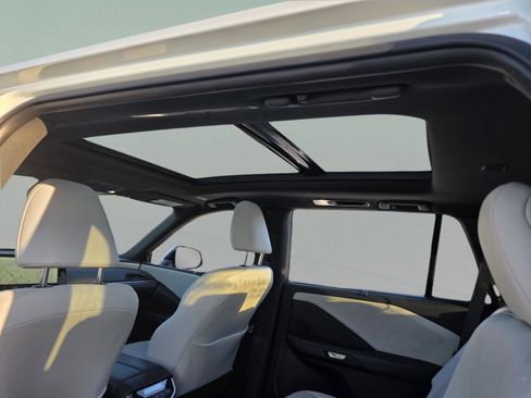 Certified 2025 Lexus TX 350 FWD w/ Technology Package image 21