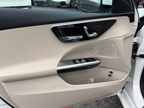 Certified 2024 Mercedes-Benz C 300 4MATIC Sedan image 19