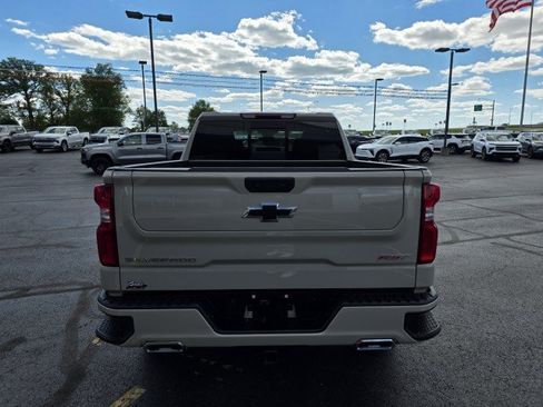 Used 2026 Chevrolet Silverado 1500 RST AWD/4WD image 13