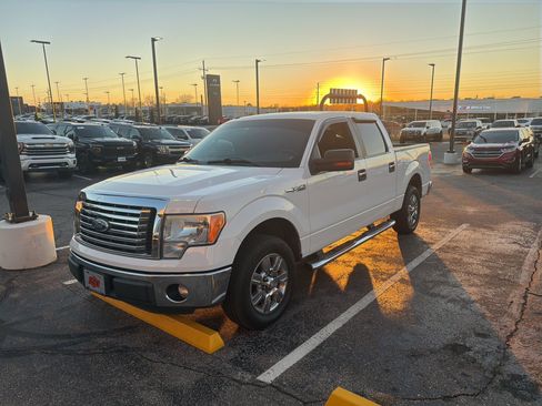 Used 2011 Ford F150 XLT w/ XLT Chrome Pkg image 1