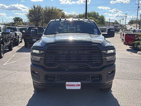 New 2026 RAM 2500 Tradesman AWD/4WD image 9