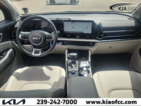 Used 2023 Kia Sportage EX FWD image 17