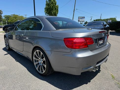 Used 2011 BMW M3 Convertible RWD image 3