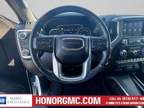 Used 2020 GMC Sierra 1500 Denali w/ Denali Ultimate Package AWD/4WD image 9