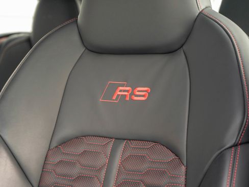 Used 2025 Audi RS 6 performance image 11