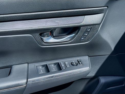 Certified 2025 Honda CR-V Sport-L image 16