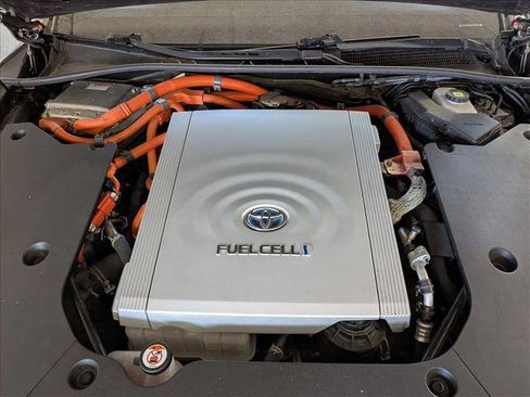 Used 2021 Toyota Mirai w/ Advanced Technology Package RWD image 20
