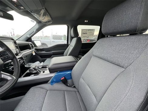 New 2025 Ford F150 Lightning XLT image 11
