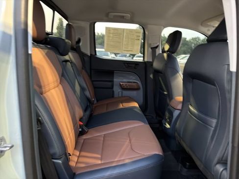 Used 2024 Ford Maverick Lariat AWD/4WD image 15