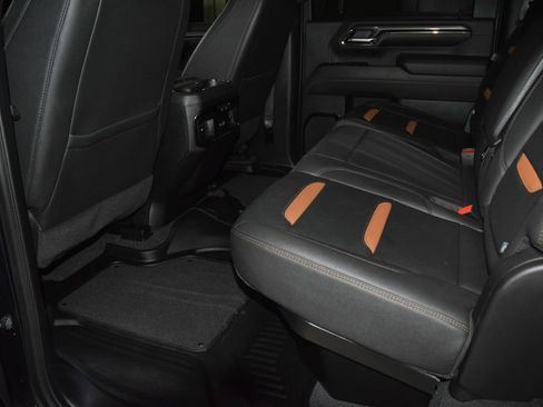 Used 2024 GMC Sierra 2500 AT4 w/ AT4 Premium Plus Package AWD/4WD image 49