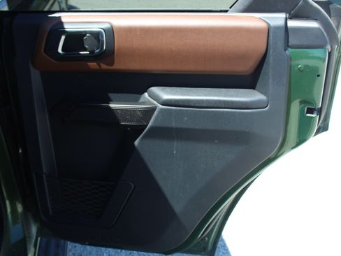 Used 2024 Ford Bronco Outer Banks AWD/4WD image 23