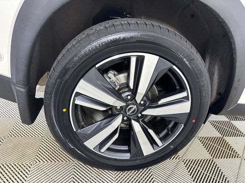 Used 2023 Nissan Rogue SL w/ SL Premium Package AWD/4WD image 37