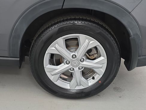 Certified 2023 Honda HR-V LX image 32