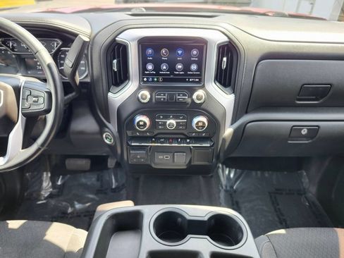 Used 2019 GMC Sierra 1500 SLE w/ SLE Value Package AWD/4WD image 12
