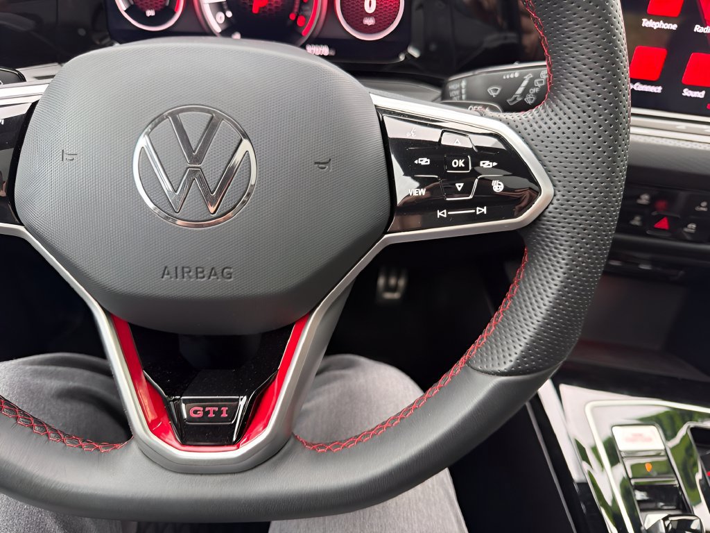 Used 2024 Volkswagen GTI Autobahn FWD image 13