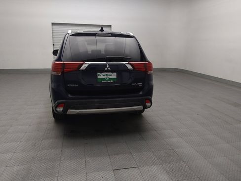 Used 2018 Mitsubishi Outlander SEL image 6