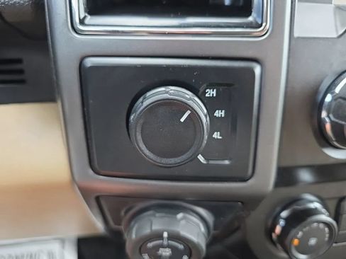 Used 2019 Ford F150 XLT w/ Trailer Tow Package AWD/4WD image 25