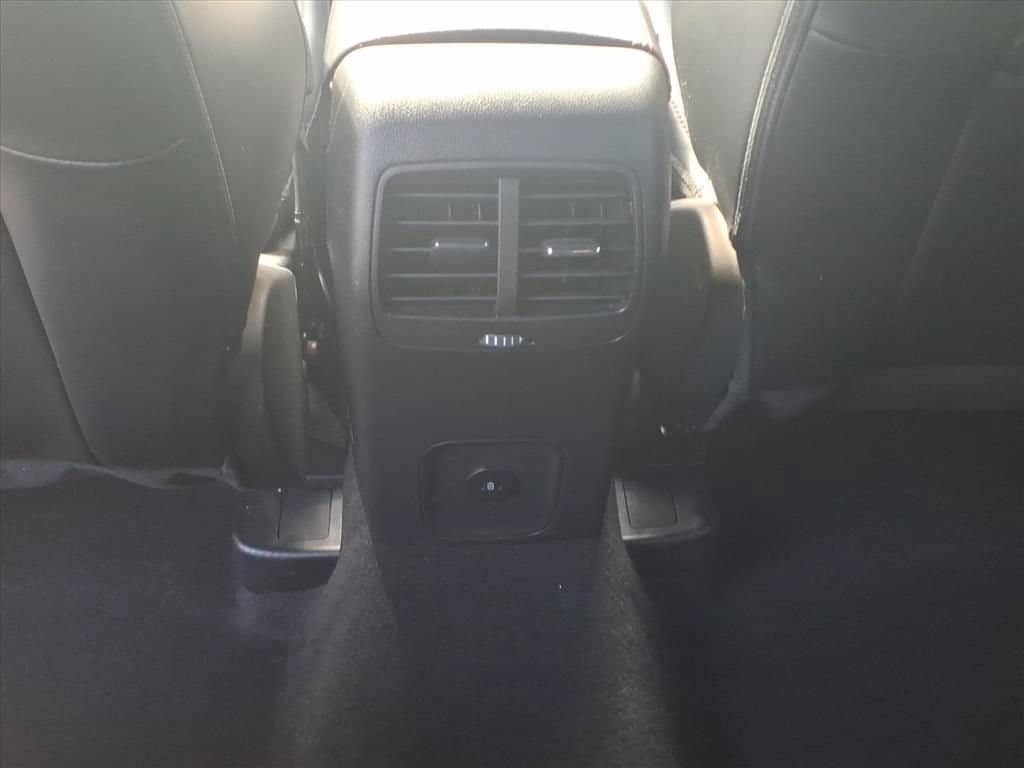 Used 2025 Ford Escape ST-Line FWD image 23