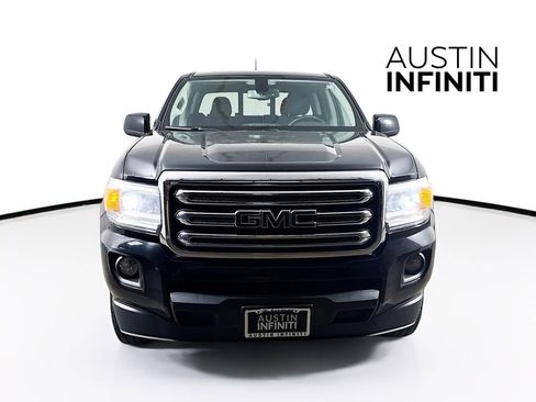 Used 2017 GMC Canyon SLE w/ SLE Convenience Package image 2