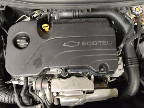 Used 2018 Chevrolet Cruze LT w/ LT Fleet Convenience Package image 30