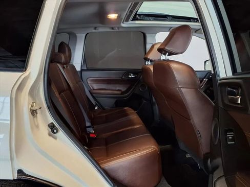 Used 2017 Subaru Forester 2.0XT Touring image 11