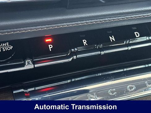 Used 2025 Lincoln Aviator Reserve w/ Jet Appearance Package RWD image 27