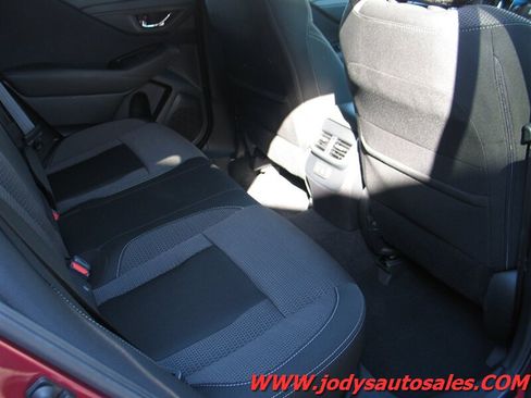 Used 2022 Subaru Outback Premium AWD/4WD image 24