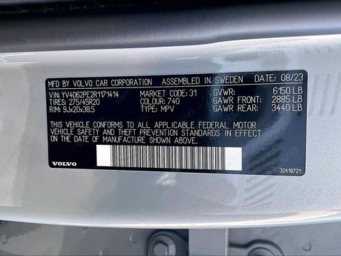 Used 2024 Volvo XC90 B6 Plus image 35