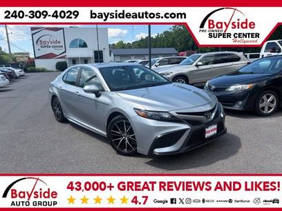 Used 2021 Toyota Camry SE w/ Cold Weather Package