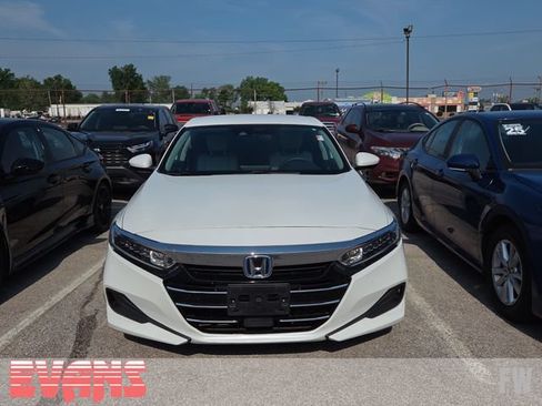 Used 2021 Honda Accord Hybrid image 2