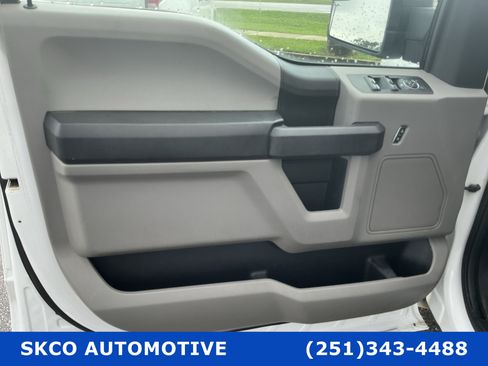 Used 2018 Ford F150 XL w/ Equipment Group 101A Mid RWD image 12