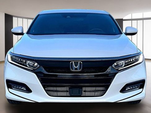 Used 2020 Honda Accord Sport image 3