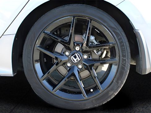 Used 2025 Honda Civic Sport image 11