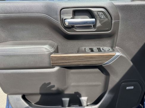 Used 2019 Chevrolet Silverado 1500 RST w/ All-Star Edition image 16