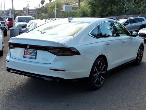 New 2026 Honda Accord Touring image 4