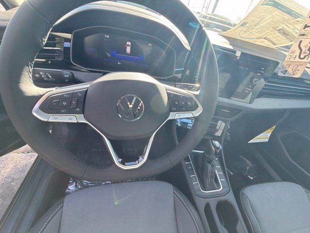 New 2027 Volkswagen Jetta SE FWD image 21