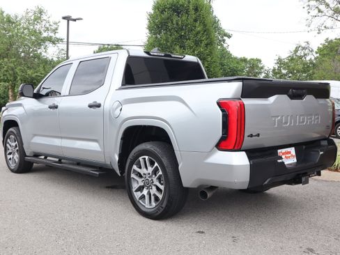 Used 2023 Toyota Tundra SR AWD/4WD image 10