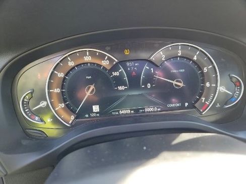 Used 2019 BMW X3 xDrive30i w/ Driving Assistance Package image 7