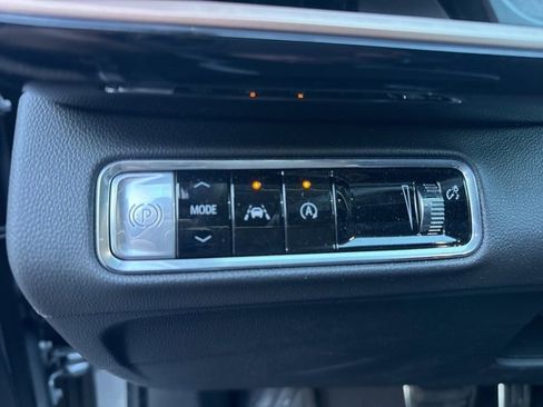 New 2025 Buick Envision Sport Touring image 12