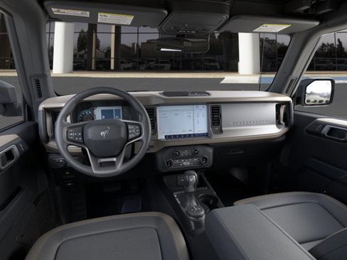 New 2025 Ford Bronco Big Bend image 9