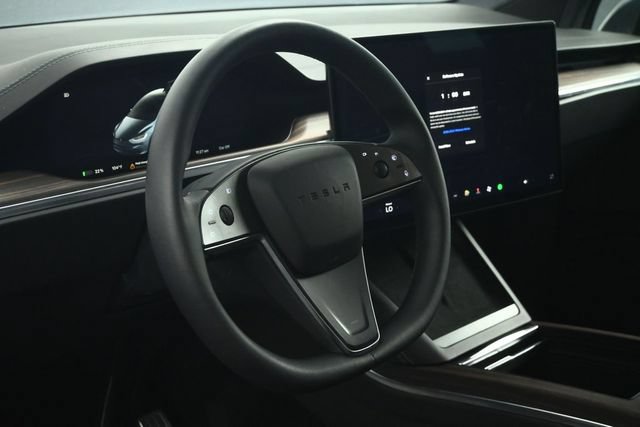 Used 2024 Tesla Model X AWD/4WD image 52