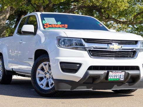 Used 2020 Chevrolet Colorado LT image 2